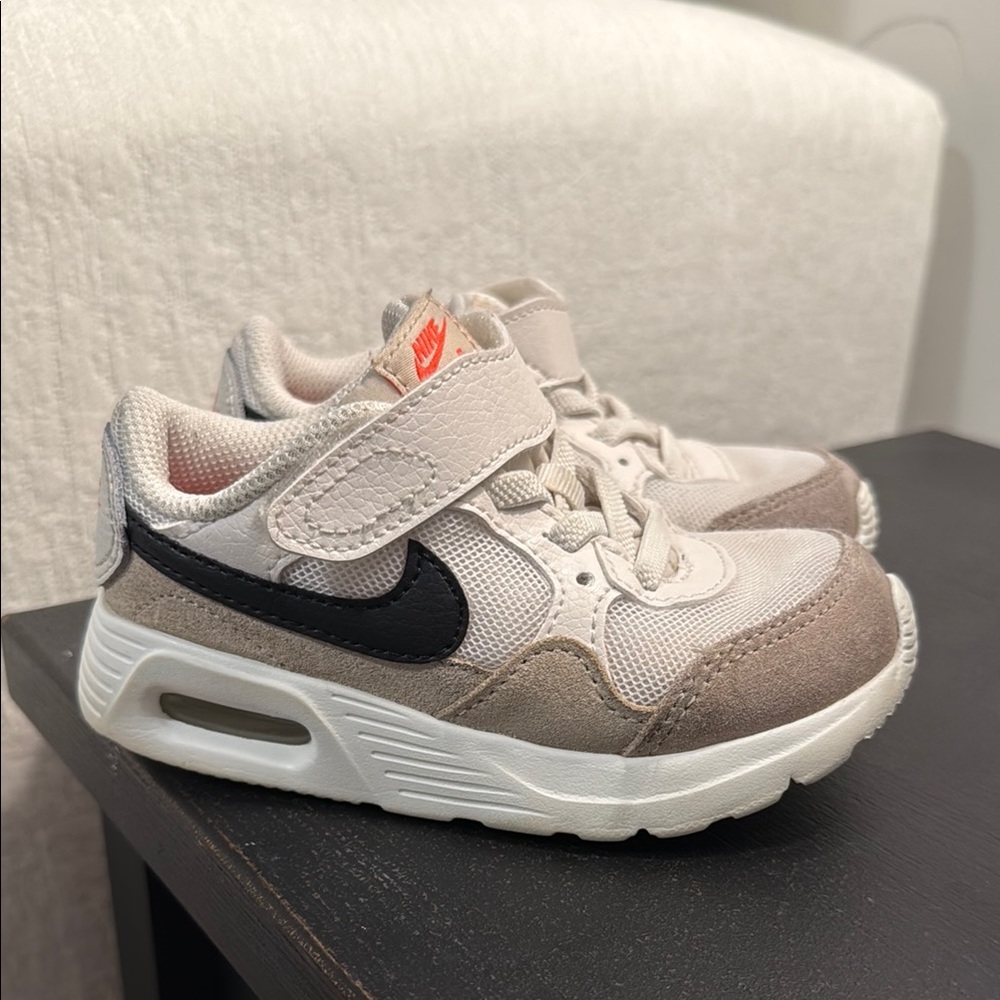 Nike Kids' Air Max Tan, White and Black Sneakers - 8C
